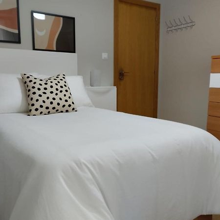 Apartamento Vacacional Понтеведра Екстериор снимка