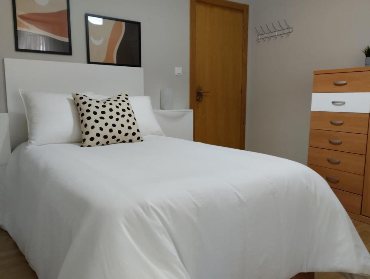 Apartamento Vacacional Понтеведра Екстериор снимка