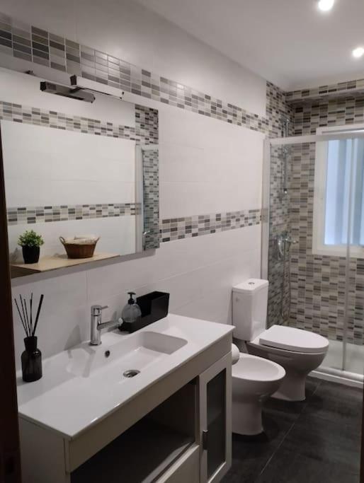 Apartamento Vacacional Понтеведра Екстериор снимка